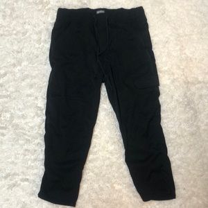 Divided (H&M) capri sweatpants